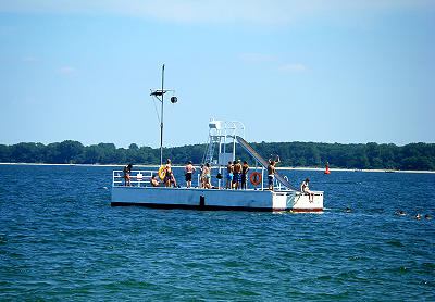 Badeinsel vor Travemnde Strand